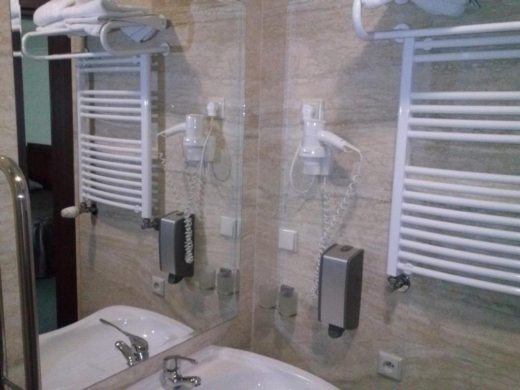 Hotel Victoria Włocławek Szoba fotó