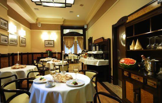 Hotel Victoria Włocławek Kültér fotó